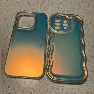 Irridescent iPhone 15 Pro Case - set of 2